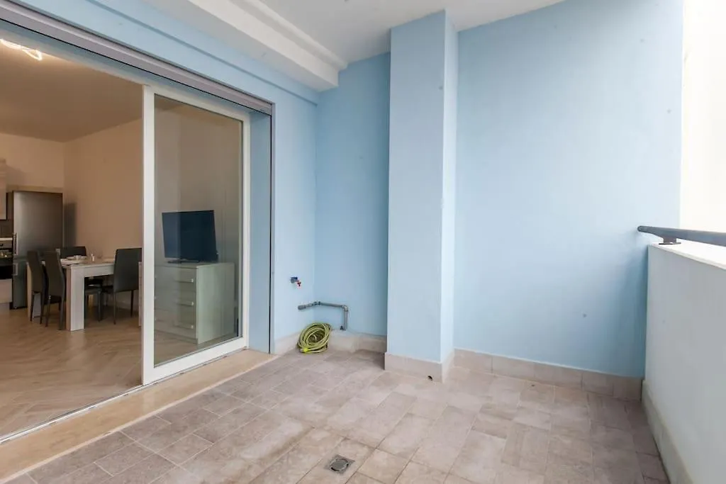 12Th Floor Diamond Tower - 72 Apartman Milánó