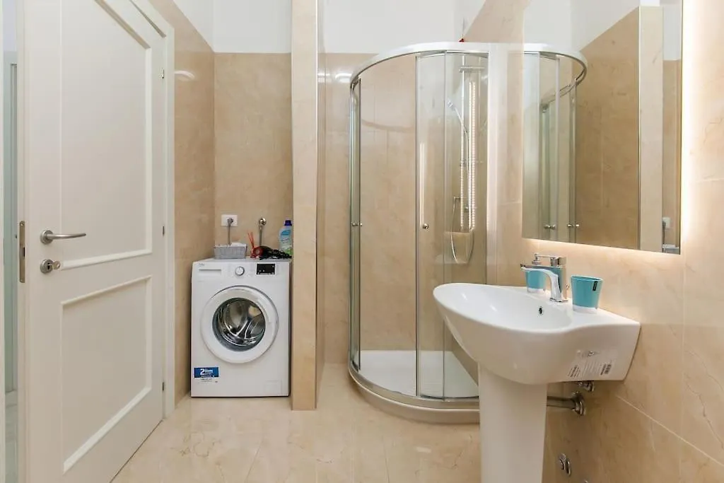 12Th Floor Diamond Tower - 72 Apartman Milánó Olaszország