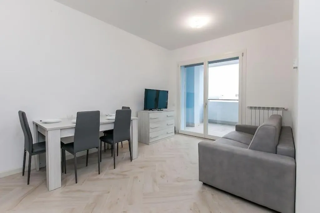 12Th Floor Diamond Tower - 72 Apartman Milánó Olaszország